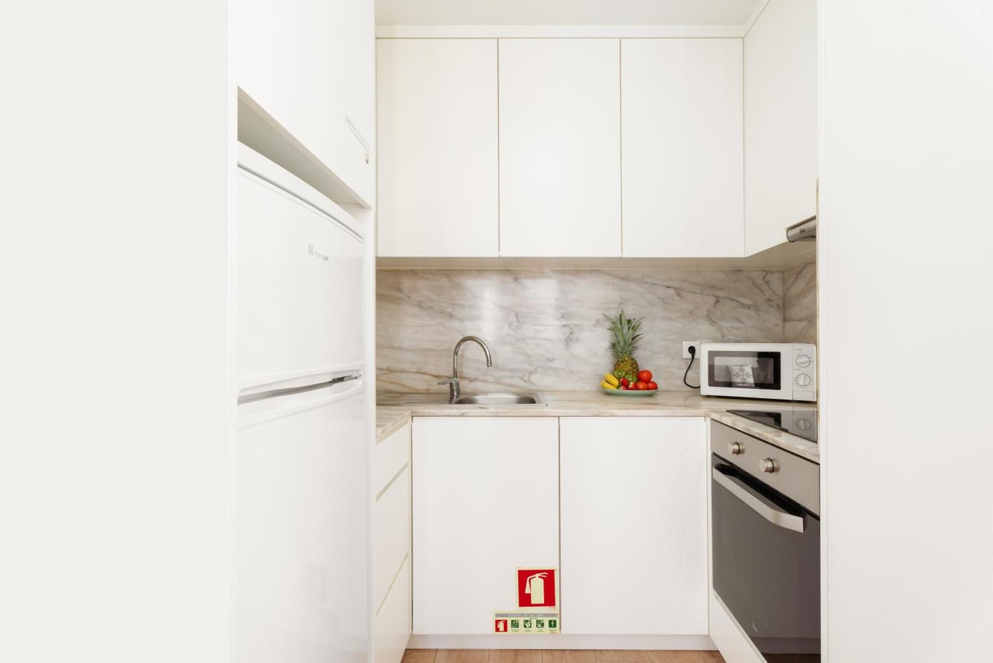 Host Wise - Flat W Free Private Parking - Bright & Cozy Apartment Porto Exterior foto